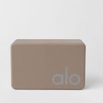 Alo Yoga Uplifting Yoga Block - Gravel