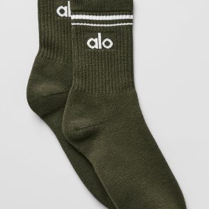 Alo Yoga Unisex Half-Crew Throwback Sock - Green Olive/White