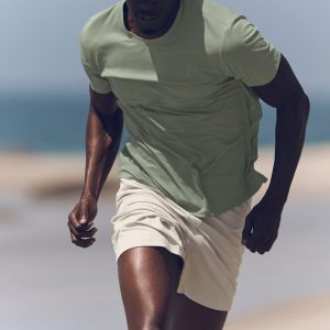 Alo Yoga Conquer Reform Crewneck Short Sleeve - Dune Grass