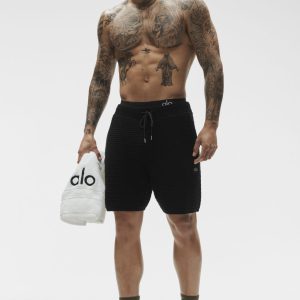 Alo Yoga 5" Shift Knit Short - Black