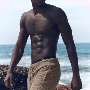 Alo Yoga 7" Coastline Knit Short - Gravel