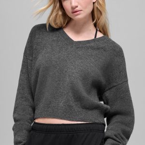 Alo Yoga Wool Cashmere Cropped New Class V-Neck Sweater - Platinum Grey