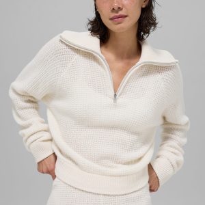 Alo Yoga Cashmere Plush Waffle 1/4 Zip Pullover - Ivory
