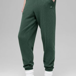 Alo Yoga Waffle Weekend Escape Jogger - Clover Green