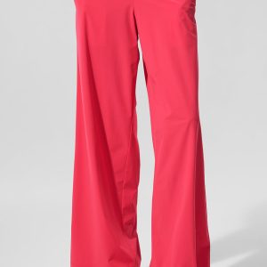Alo Yoga Breezy Wide Leg Pant (Long) - Candy Red