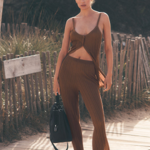 Alo Yoga Sweater High-Waist Sunlit Straight Leg Pant - Sun Kissed Brown