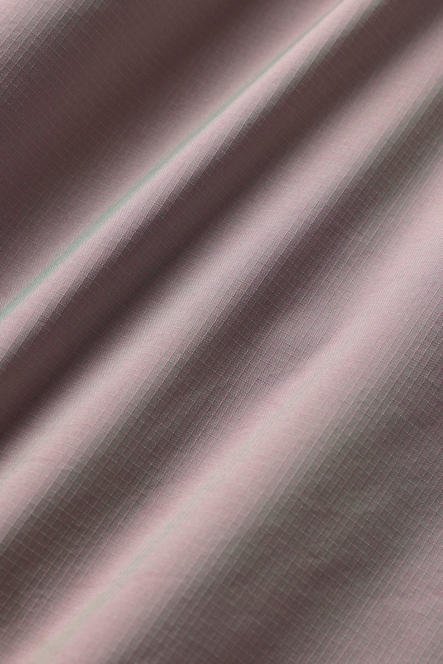W6699R_06998_b1_s1_af_dFA26_m241