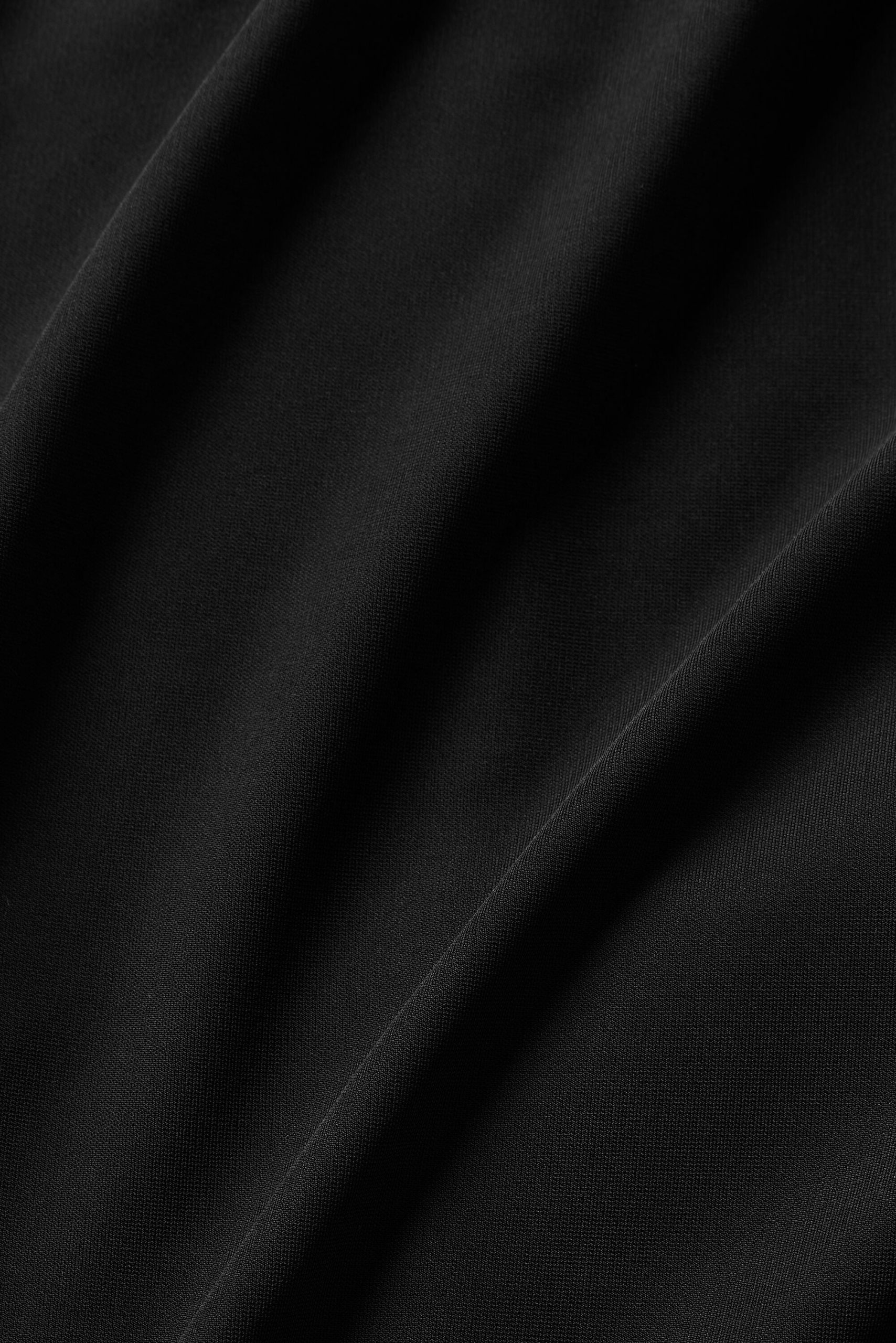 W8441P_01_b1_s1_a5_dSU26_m18_af